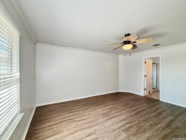 9130 FEATHER BLF, Helotes, TX 78023