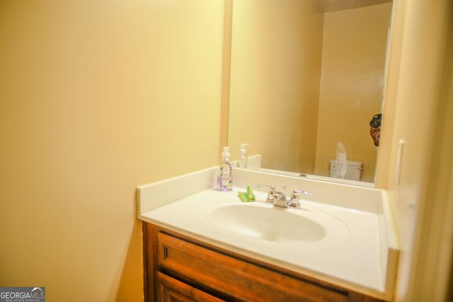 2182 Dodson Woods Drive, Fairburn, GA 30213