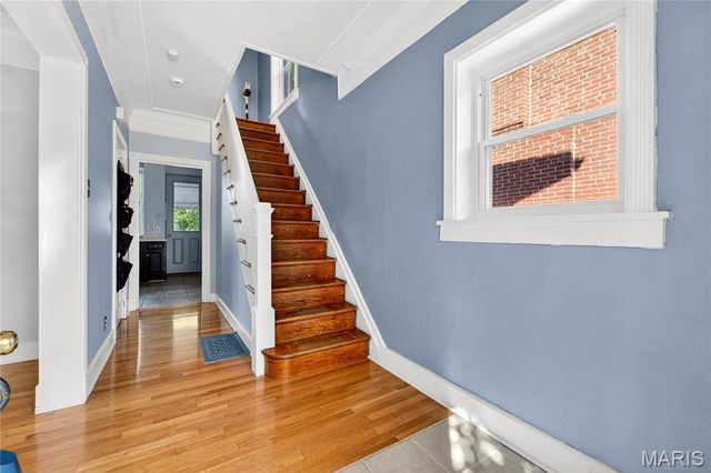 220 Dover Street, St Louis, MO 63111