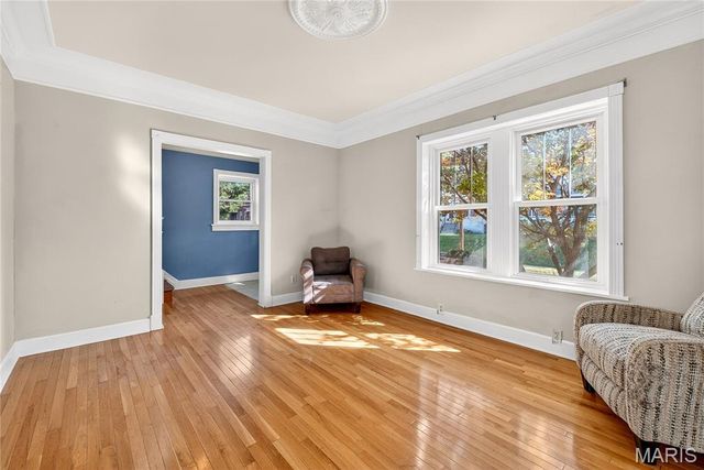 220 Dover Street, St Louis, MO 63111