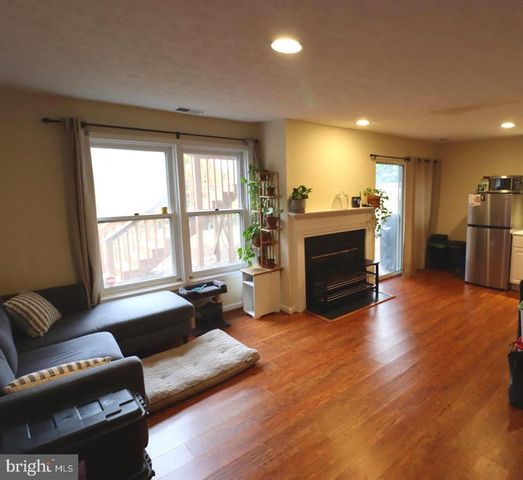 5937 CEDAR FERN CT #B, Columbia, MD 21044
