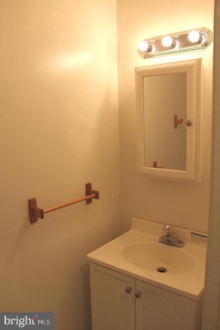 5937 CEDAR FERN CT #B, Columbia, MD 21044
