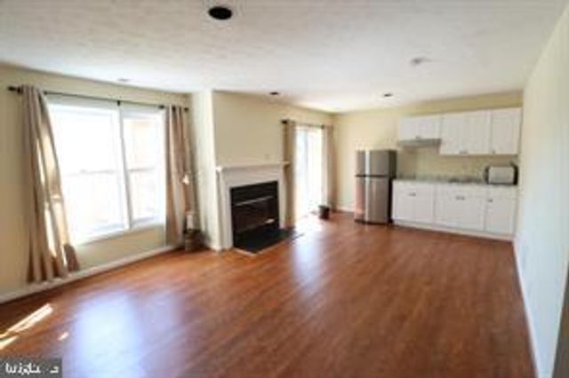 5937 CEDAR FERN CT #B, Columbia, MD 21044