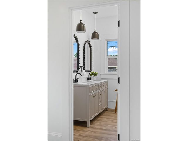 3432 N Josephine St, Denver, CO 80205