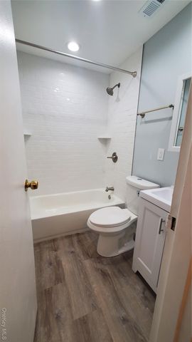 11 Laramie Court 11, Coram, NY 11727