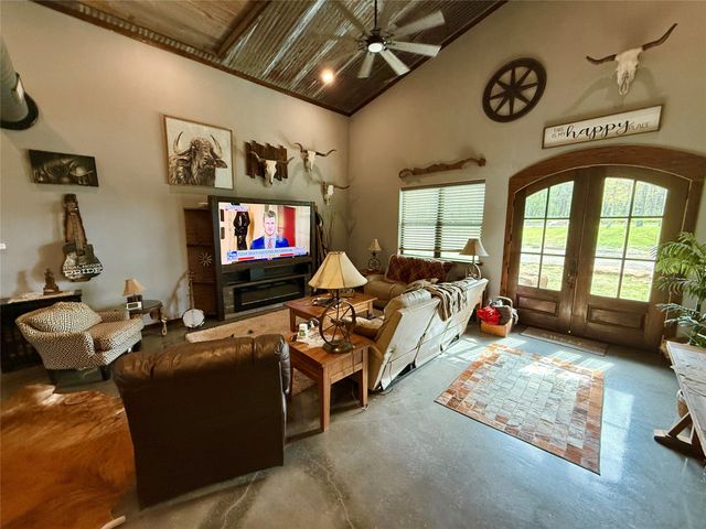 1900 County Road 1535, Bonham, TX 75418