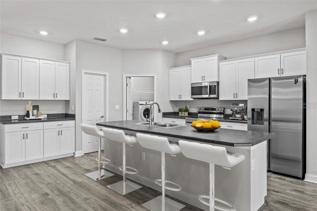 6710 TREYMONT DRIVE, Lakeland, FL 33813