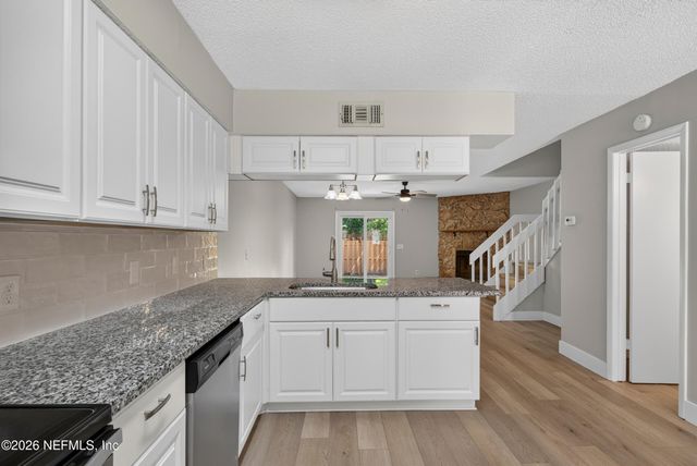 4323 WINDERGATE Drive, Jacksonville, FL 32257