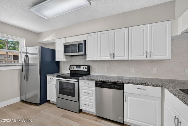 4323 WINDERGATE Drive, Jacksonville, FL 32257