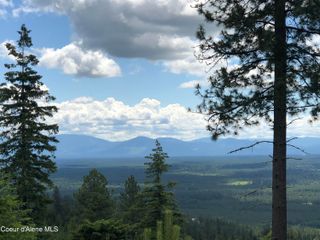 NNA Glad Lane, Spirit Lake, ID 83869