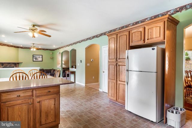 410 MAXINE DR, Lehighton, PA 18235