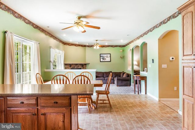 410 MAXINE DR, Lehighton, PA 18235