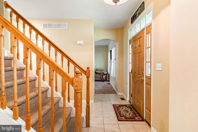 410 MAXINE DR, Lehighton, PA 18235