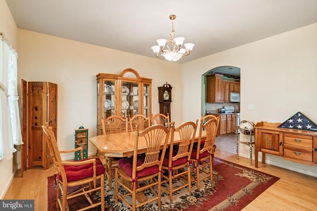 410 MAXINE DR, Lehighton, PA 18235