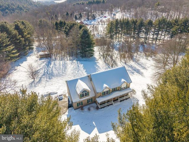 410 MAXINE DR, Lehighton, PA 18235