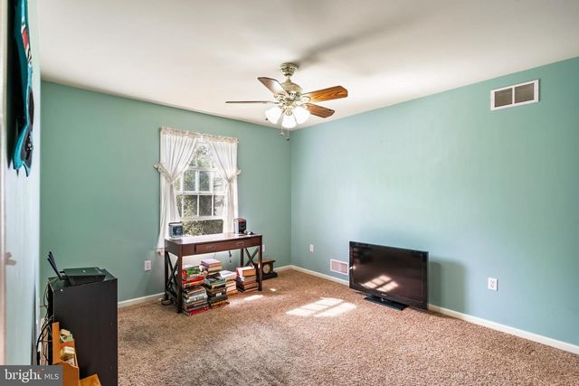 410 MAXINE DR, Lehighton, PA 18235