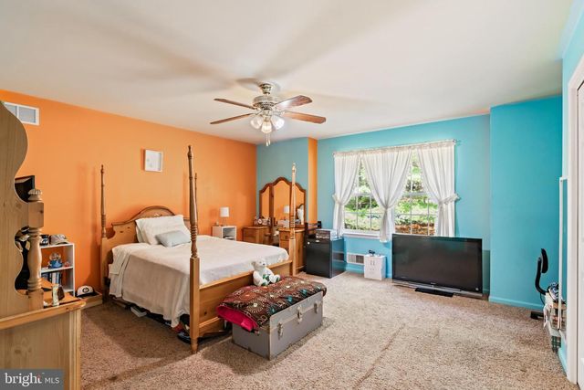 410 MAXINE DR, Lehighton, PA 18235