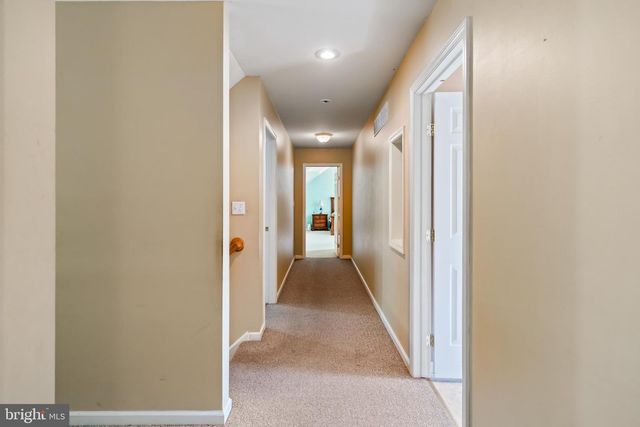 410 MAXINE DR, Lehighton, PA 18235