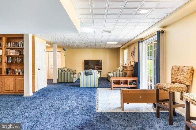 410 MAXINE DR, Lehighton, PA 18235