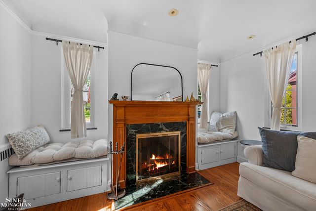 310 Moran Road, Grosse Pointe Farms, MI 48236