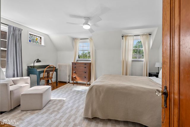 310 Moran Road, Grosse Pointe Farms, MI 48236