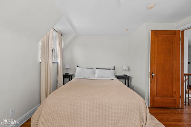 310 Moran Road, Grosse Pointe Farms, MI 48236