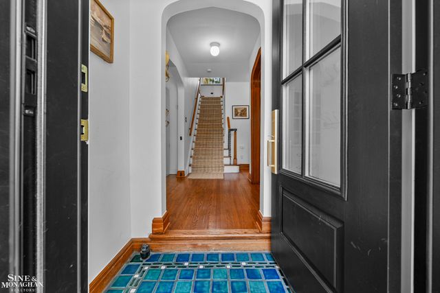 310 Moran Road, Grosse Pointe Farms, MI 48236
