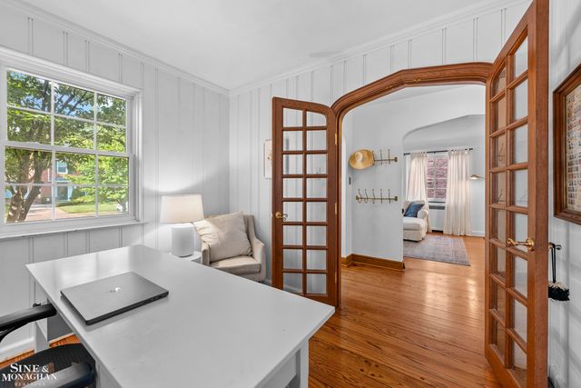 310 Moran Road, Grosse Pointe Farms, MI 48236