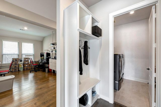 1984 Canyon Live Oak Street, Conroe, TX 77304