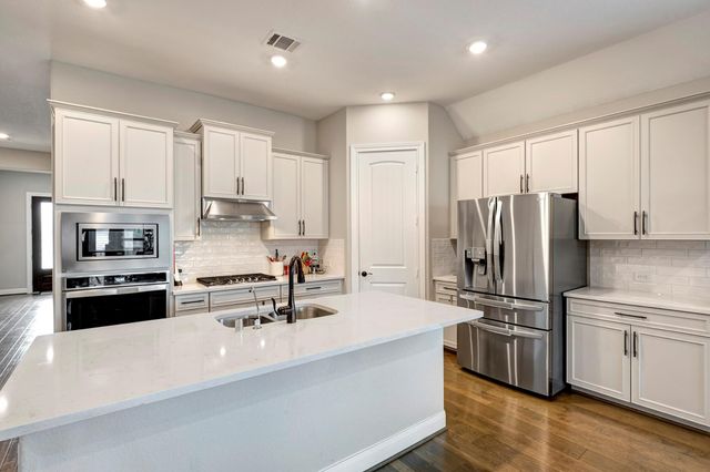 1984 Canyon Live Oak Street, Conroe, TX 77304