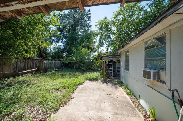 10418 Burman Street, Houston, TX 77029