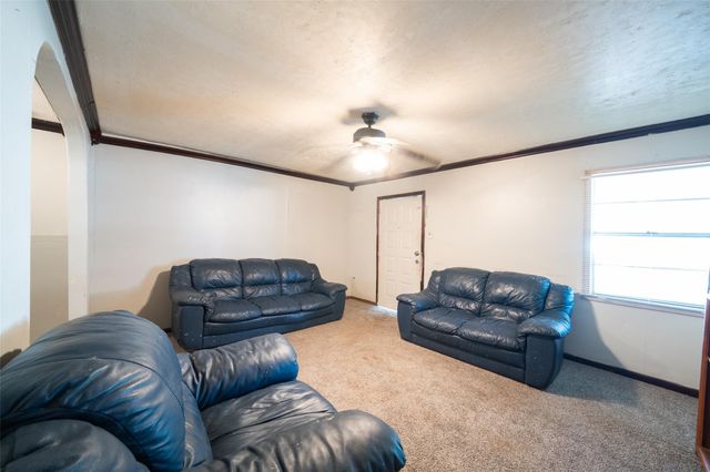 10418 Burman Street, Houston, TX 77029