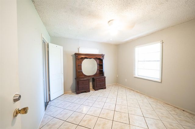 10418 Burman Street, Houston, TX 77029