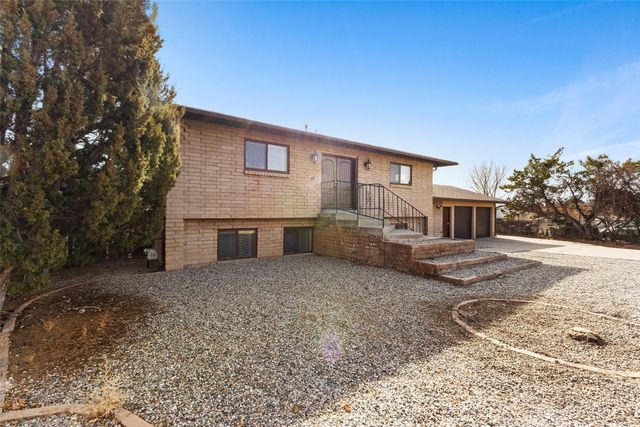 112 Glenview Drive, White Rock, NM 87547