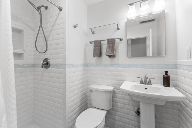 112 Glenview Drive, White Rock, NM 87547