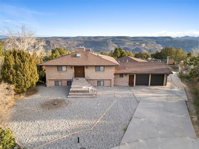 112 Glenview Drive, White Rock, NM 87547