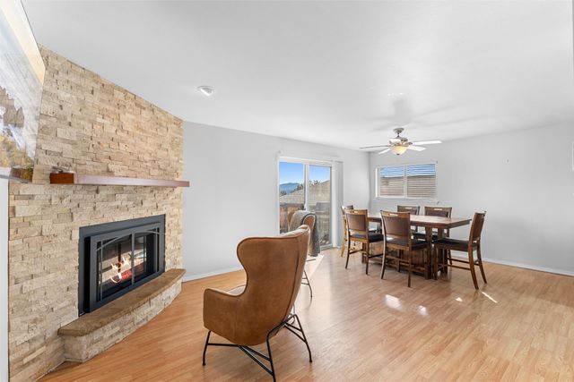 112 Glenview Drive, White Rock, NM 87547