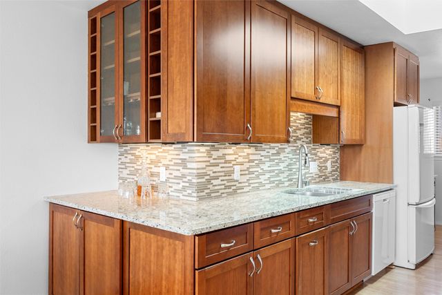 112 Glenview Drive, White Rock, NM 87547