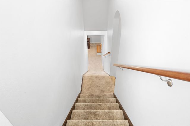 112 Glenview Drive, White Rock, NM 87547