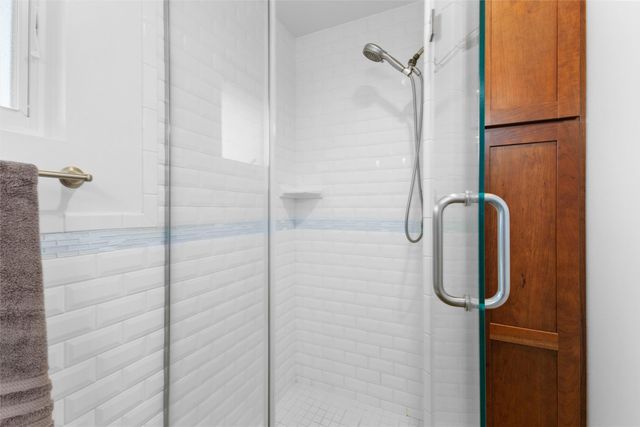 112 Glenview Drive, White Rock, NM 87547