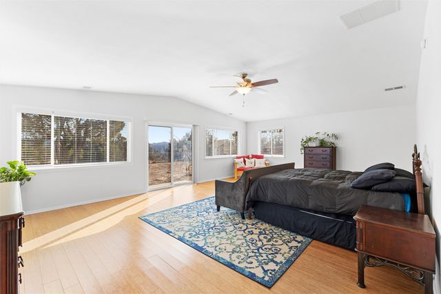 112 Glenview Drive, White Rock, NM 87547