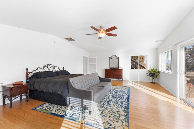 112 Glenview Drive, White Rock, NM 87547