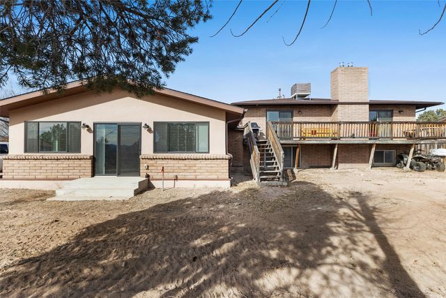 112 Glenview Drive, White Rock, NM 87547