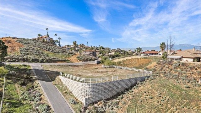 16538 Canyon Ridge Rd, Riverside, CA 92503