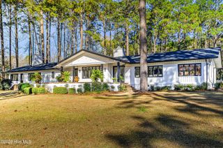 177 Cross Country Lane, Southern Pines, NC 28387
