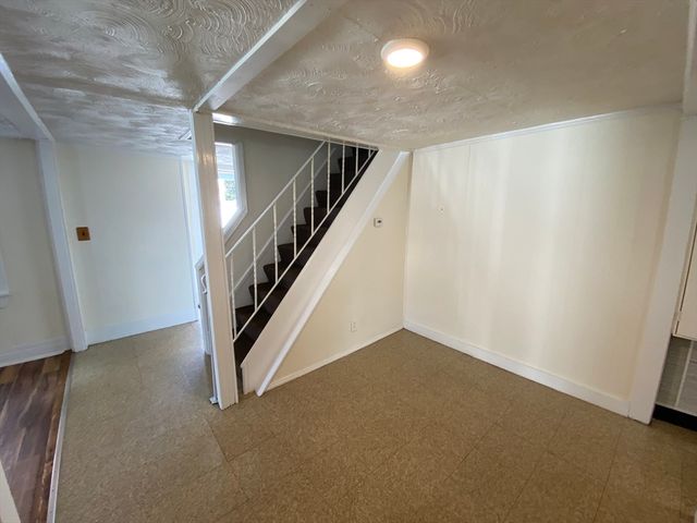 46 Whiting Street, Lynn, MA 01902