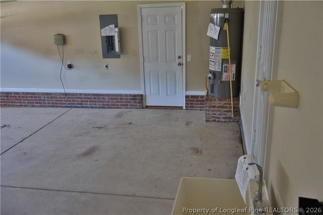 1119 Masterpiece Drive, Hope Mills, NC 28348