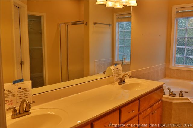 1119 Masterpiece Drive, Hope Mills, NC 28348