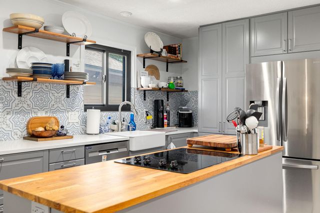 16513 Cornwall Street, Jersey Village, TX 77040