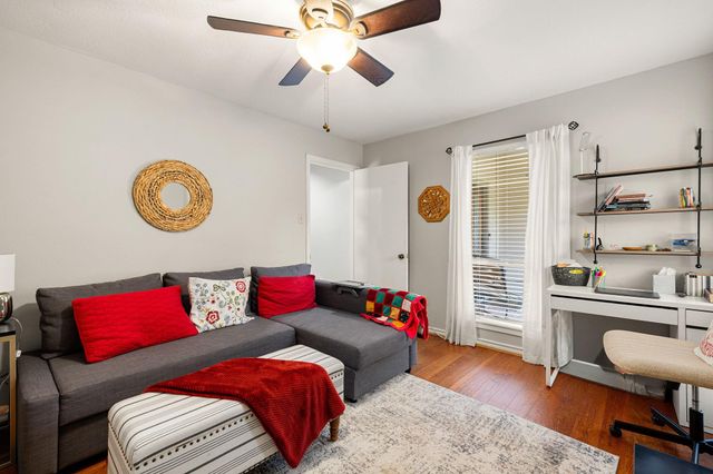 16513 Cornwall Street, Jersey Village, TX 77040